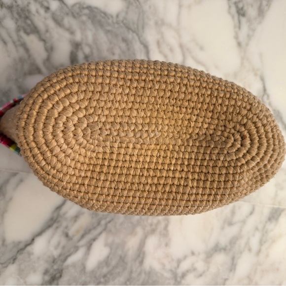 LE POM POM Aya-Isabella Tote Bag - Picture 6 of 6